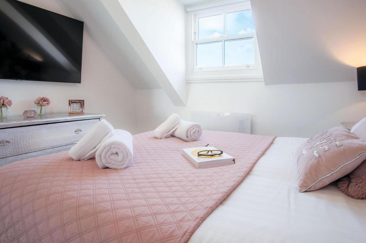 The Penthouse - Luxury 1 Bed - Panorama - Tenby Exterior photo